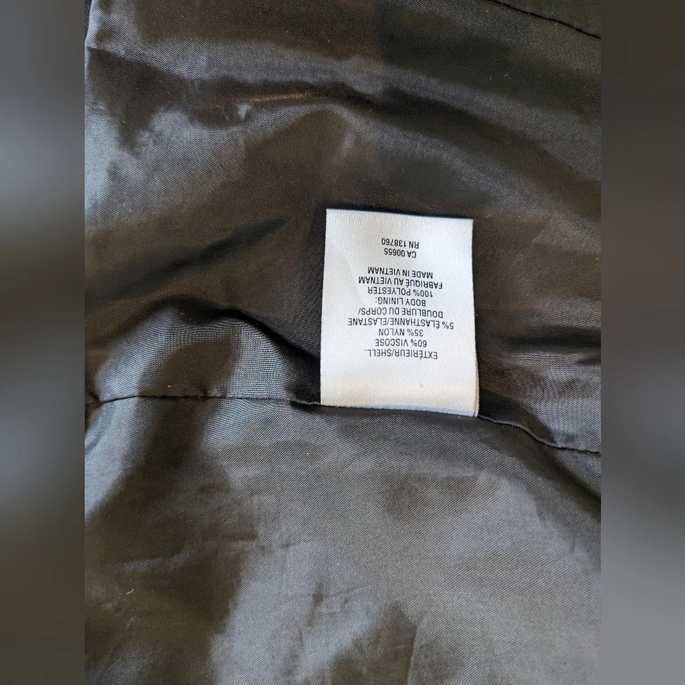 Reitmans  jacket - Picture 4 of 4